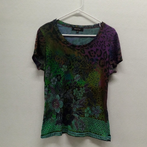BLEU Purple and Green Leopard Floral Fitted Short Sleeve Tee - Picture 1 of 5